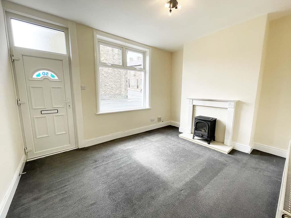 2 bedroom mid terrace house SSTC in Barnoldswick - IMG_5050.jpg